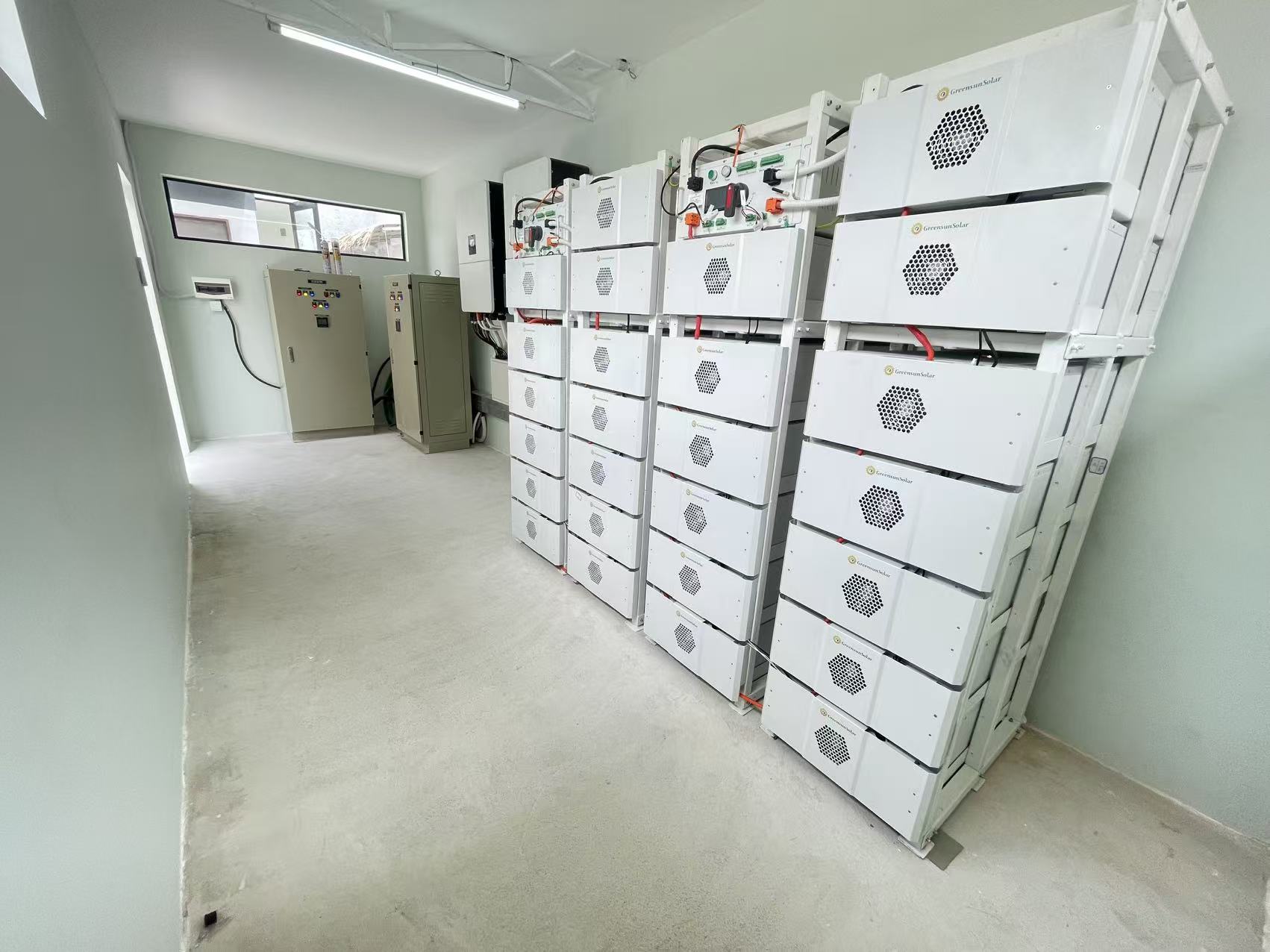 Solar Power Hybrid System Deye – Renewable Energy Bess recenzja i cena