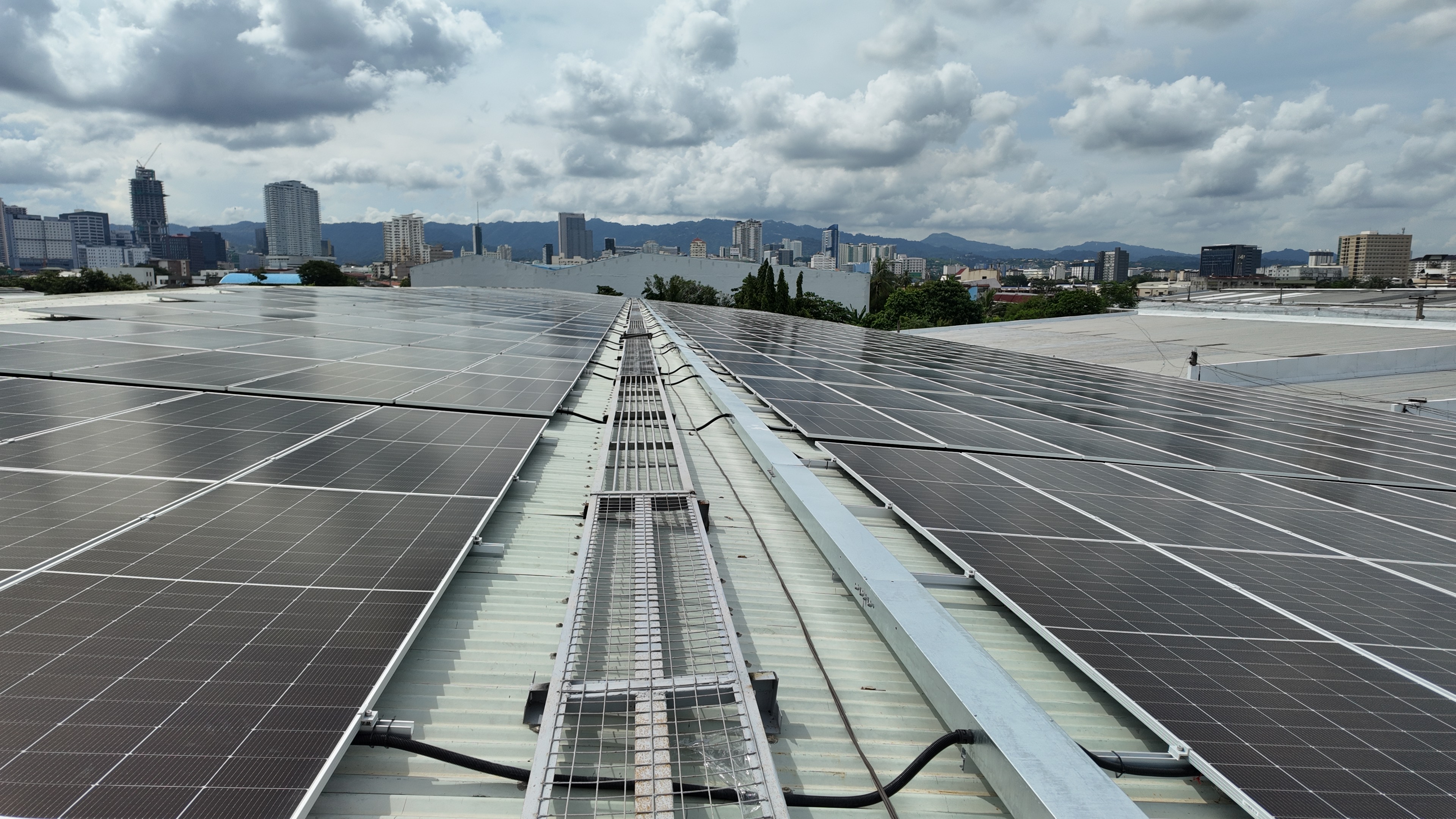 Solar Power Hybrid System Deye – Renewable Energy Bess recenzja i cena