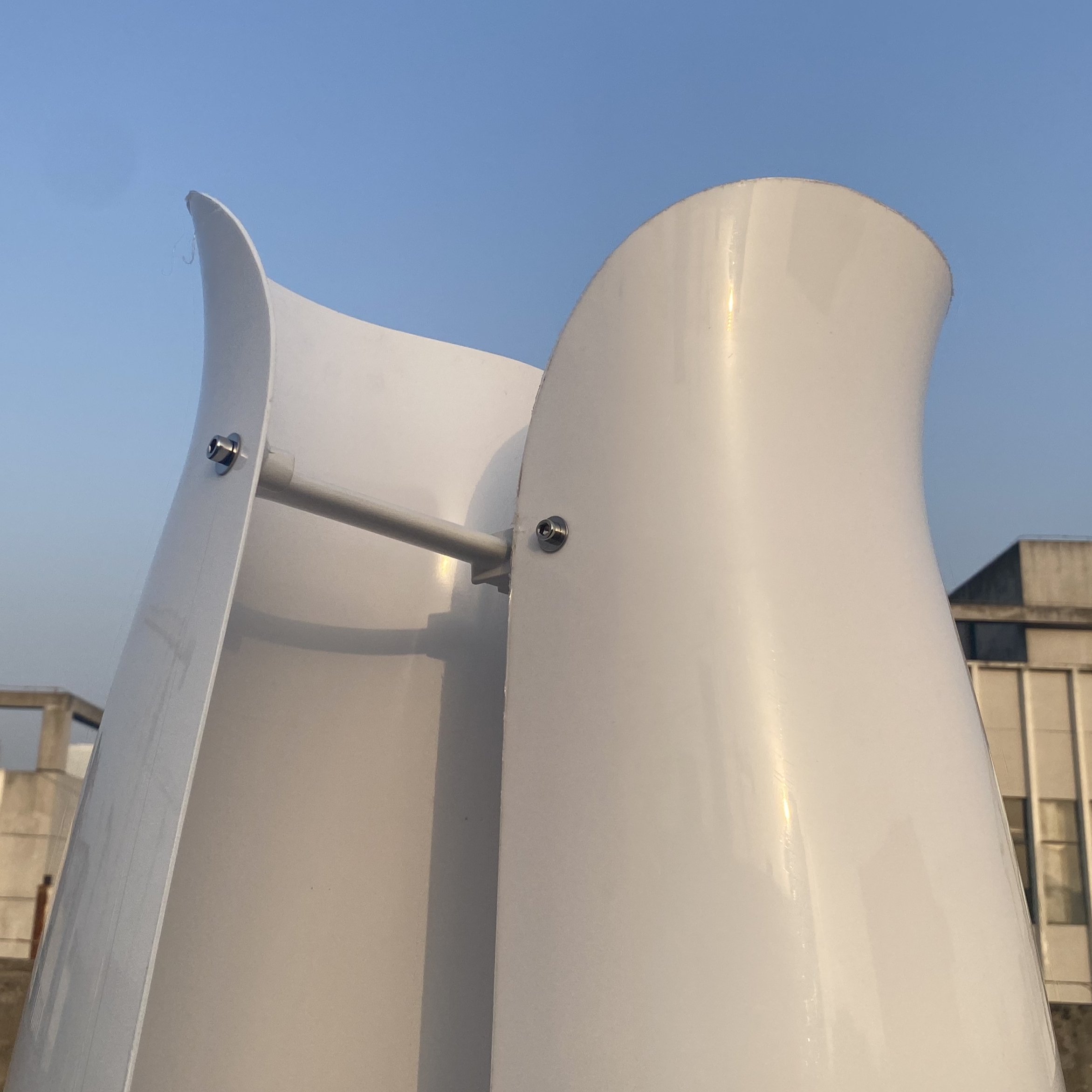 CE Roof Mount Residential 1000 – Wind Solar Hybrid Kit recenzja i cena