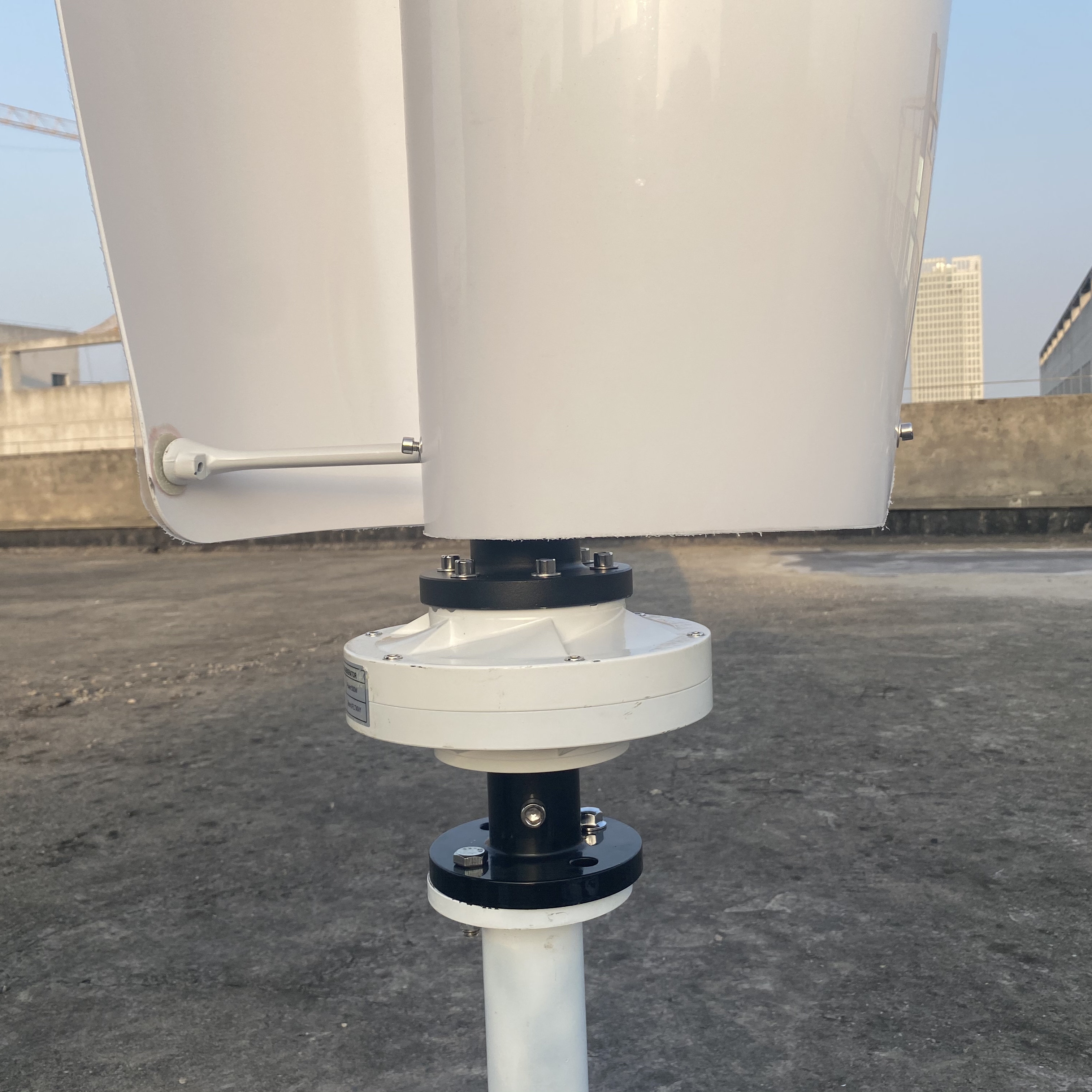 CE Roof Mount Residential 1000 – Wind Solar Hybrid Kit recenzja i cena
